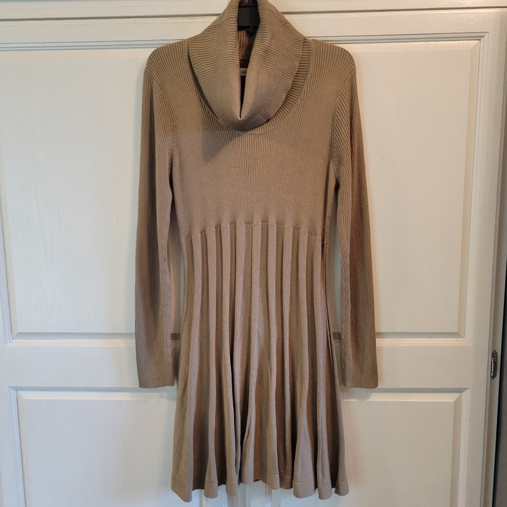 Calvin Klein Tan Cowl Neck Long Sleeve Pleated Sweater Dress - Picture 2 of 8
